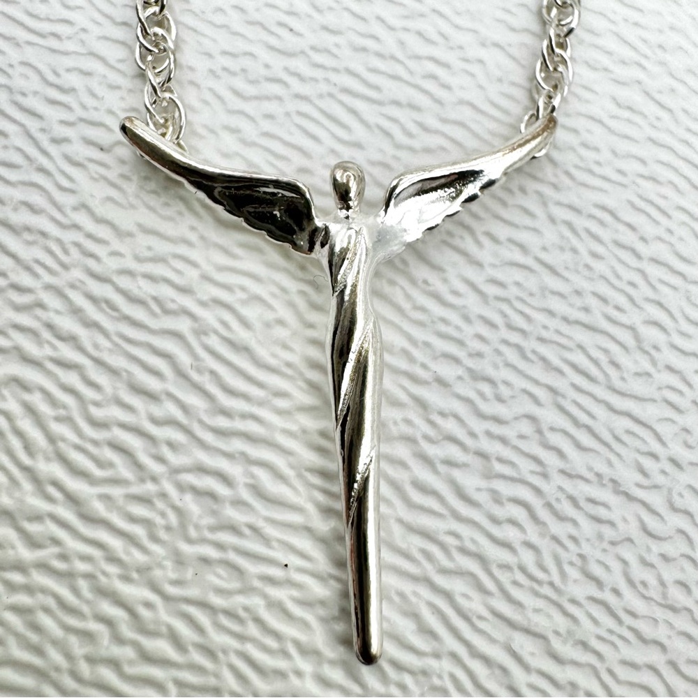 Lavaggi Sterling Silver Petite Angel Necklace VTG Guardian Dainty 17” SIGNED